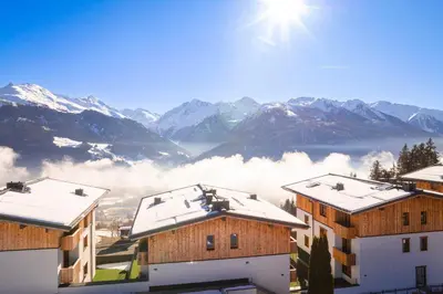 Ein allgemeiner Bergblick oder ein Berglick von der Ferienwohnung aus