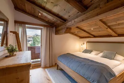 Ein Bett oder Betten in einem Zimmer der Unterkunft Kinkara Lodge by Apartment Managers