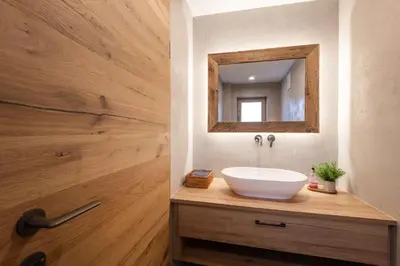 Ein Badezimmer in der Unterkunft Kinkara Lodge by Apartment Managers