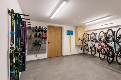 Das Fitnesscenter und/oder die Fitnesseinrichtungen in der Unterkunft Kinkara Lodge by Apartment Managers