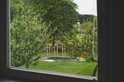 Ein Garten an der Unterkunft Demeterhof Knolln