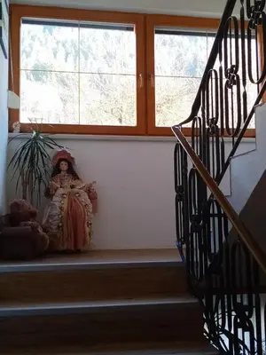 Ein Sitzbereich in der Unterkunft Gästehaus Müllauer