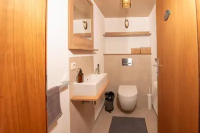 Ein Badezimmer in der Unterkunft Haus Hahnenbalz Top 1
