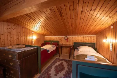 Ein Bett oder Betten in einem Zimmer der Unterkunft Haus Hahnenbalz Top 1