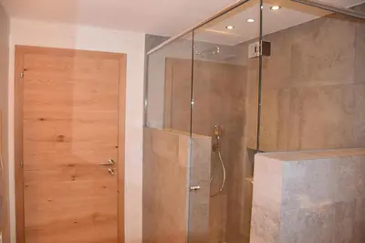 Ein Badezimmer in der Unterkunft Landhaus Anneliese