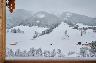 Almhütte Auszeit - Neueröffnung Dezember 2025 im Winter