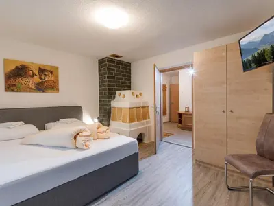 Ein Bett oder Betten in einem Zimmer der Unterkunft Chalet in Fügen near Spieljoch Ski Lift
