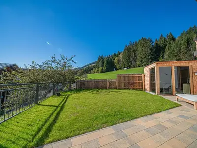 Ein Garten an der Unterkunft Premium Apartment Panorama