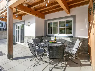 Ein Patio oder anderer Außenbereich in der Unterkunft Residenz Edelalm TOP 1