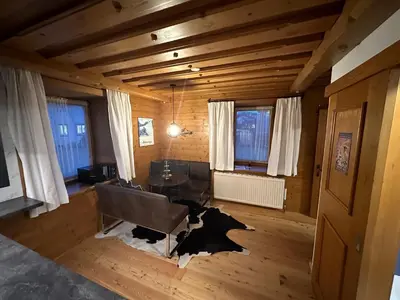 Ein Sitzbereich in der Unterkunft Kitzbühel City Appartement