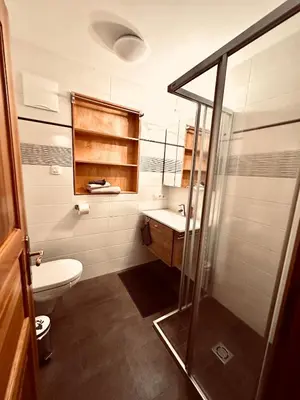 Ein Badezimmer in der Unterkunft LITTLE HIDEAWAY zillertal