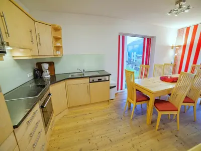 Küche/Küchenzeile in der Unterkunft Chalet in Königsleiten near Zillertal Arena