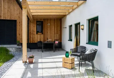 Ein Patio oder anderer Außenbereich in der Unterkunft Reichenspitzblick Appartement