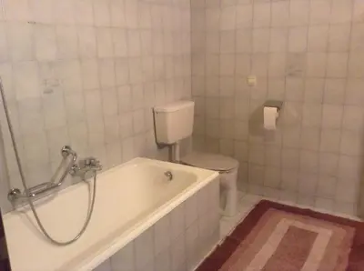 Ein Badezimmer in der Unterkunft Ferienwohnung Blumen Penz