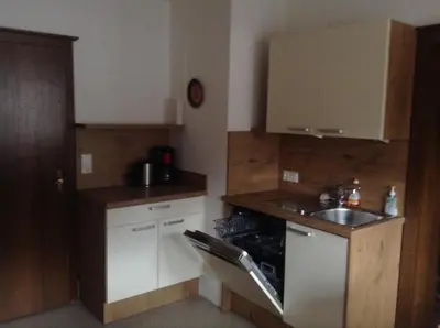 Küche/Küchenzeile in der Unterkunft Ferienwohnung Blumen Penz