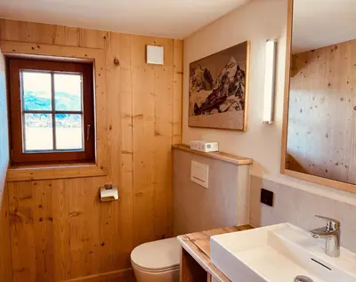 Ein Badezimmer in der Unterkunft ALPIN CHARME APARTMENTS 3 x Boutique Alpine Living
