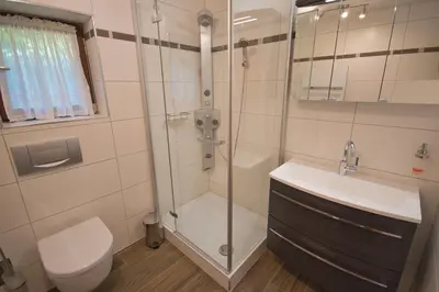 Ein Badezimmer in der Unterkunft Chalet Glemm Alpin