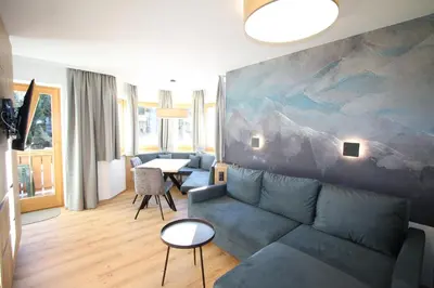 Ein Sitzbereich in der Unterkunft Ferienwohnung Königsleiten 77 - Top 6
