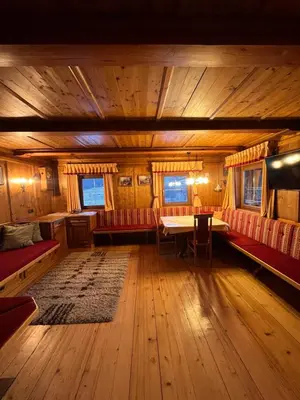 Ein Sitzbereich in der Unterkunft Ferienwohnung Thumerhof