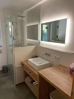 Ein Badezimmer in der Unterkunft Haus Kaiserblick Top 2