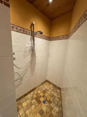 Ein Badezimmer in der Unterkunft Schönstes Apartment am Hahnenkamm