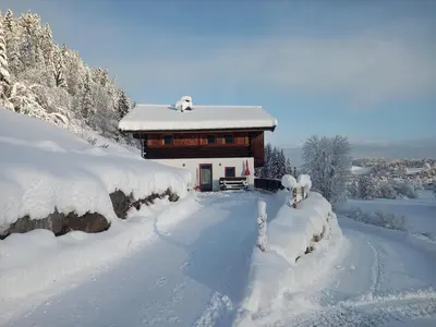 Hennleiten Hütte im Winter