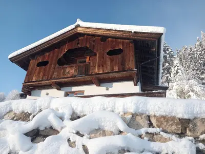 Hennleiten Hütte im Winter