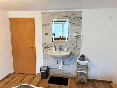 Ein Badezimmer in der Unterkunft Apartment Bettina by Interhome
