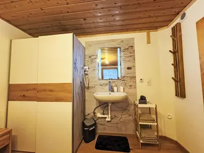 Ein Badezimmer in der Unterkunft Apartment Bettina by Interhome