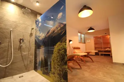 Ein Badezimmer in der Unterkunft Chalet Friedlach