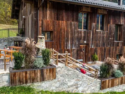 Ein Garten an der Unterkunft Waidachhaus 10