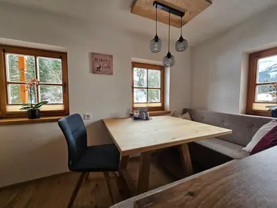 Ein Sitzbereich in der Unterkunft Ferienwohnung Rotache