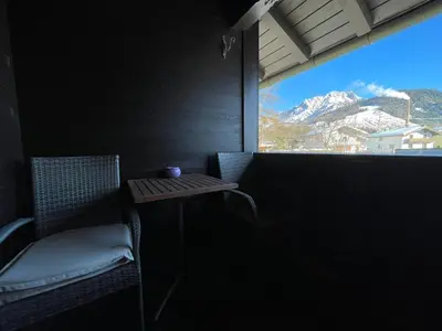 Ein allgemeiner Bergblick oder ein Berglick von der Ferienwohnung aus