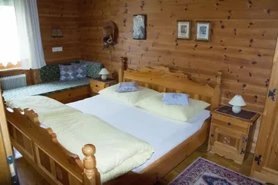 Ein Bett oder Betten in einem Zimmer der Unterkunft HausHell