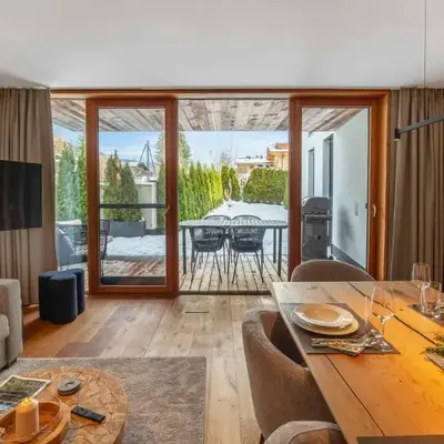 Modern garden apartment with sauna near ski lift
