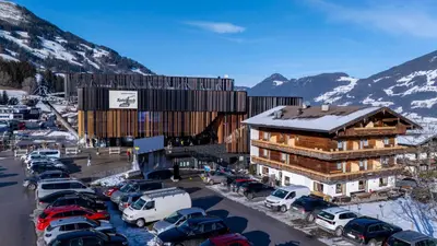 Ein allgemeiner Bergblick oder ein Berglick von der Pension aus