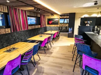 Ein Sitzbereich in der Unterkunft Chalet das rocking home by Interhome