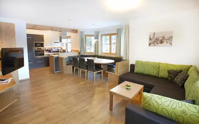 Küche/Küchenzeile in der Unterkunft Tarlack Appartements Hütten 1a