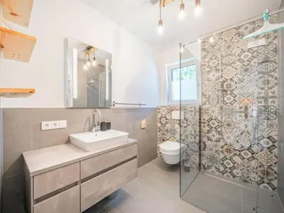 Ein Badezimmer in der Unterkunft Bei Resi und Lisi