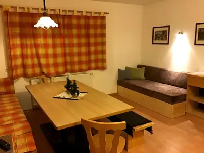 Ein Sitzbereich in der Unterkunft FeWoKlocker