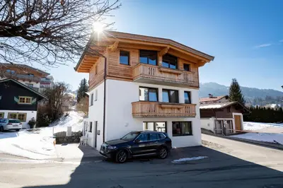 Das Gebäude in dem sich die Ferienwohnung befindet