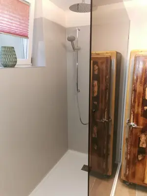 Ein Badezimmer in der Unterkunft Ferienwohnung mit Charme
