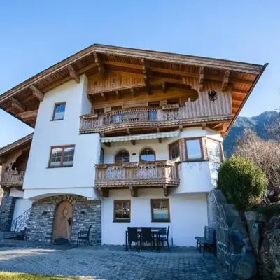 Exclusive apartment with garden and whirlpool