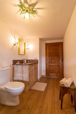 Ein Badezimmer in der Unterkunft Hof zur Linde