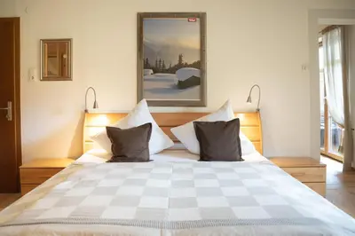 Ein Bett oder Betten in einem Zimmer der Unterkunft Leindlhof