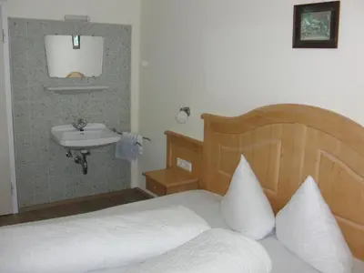 Ein Badezimmer in der Unterkunft Gästehaus Loithaler