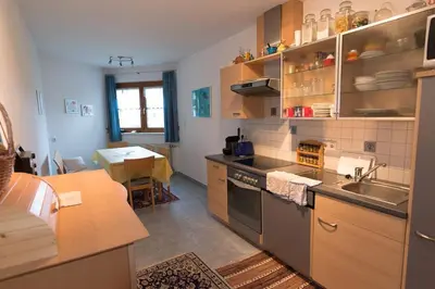 Küche/Küchenzeile in der Unterkunft Grosszügige Wohnung am Waldrand
