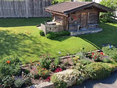 Ein Garten an der Unterkunft Foidlhof - Privatzimmer