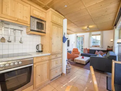 Küche/Küchenzeile in der Unterkunft Chalet in Wald near Zillertal Ski Arena