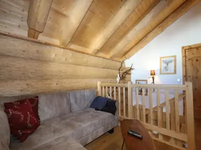 Ein Sitzbereich in der Unterkunft Chalet in Wildkogel with Ski-In Ski-Out